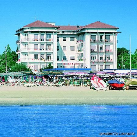 Hotel Lungomare Червия Экстерьер фото